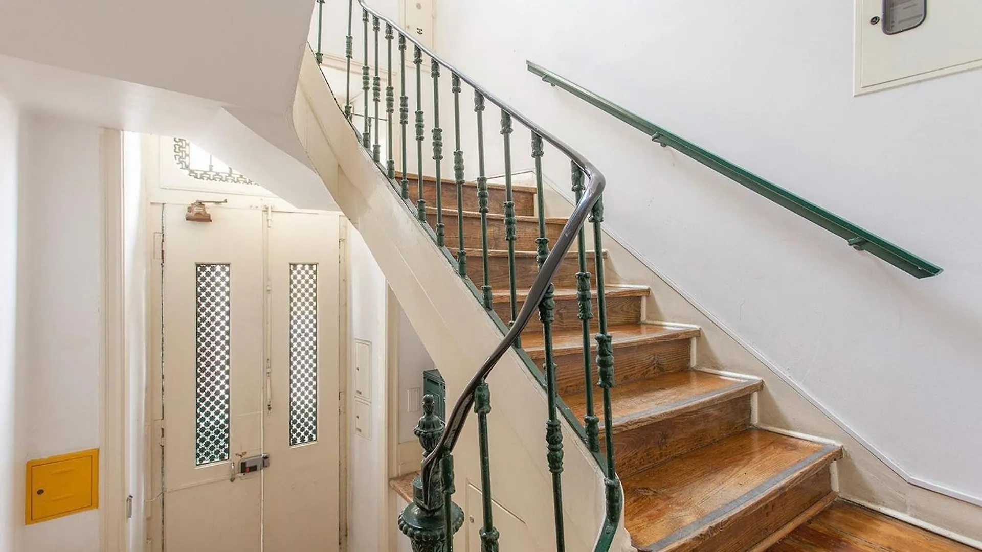 Studio Apartment Located Central Lisbon