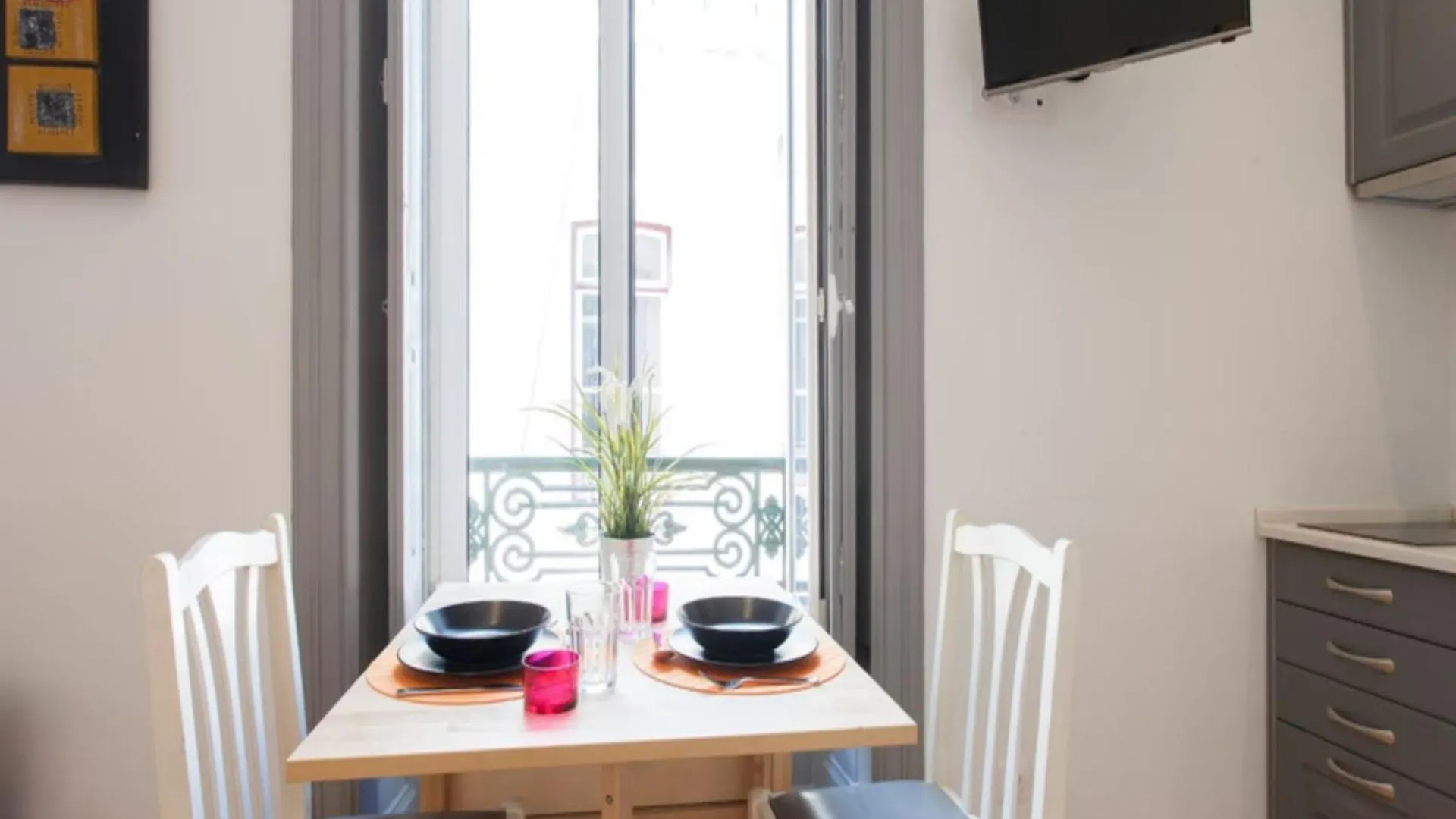 Studio Apartment Located Central Lisbon